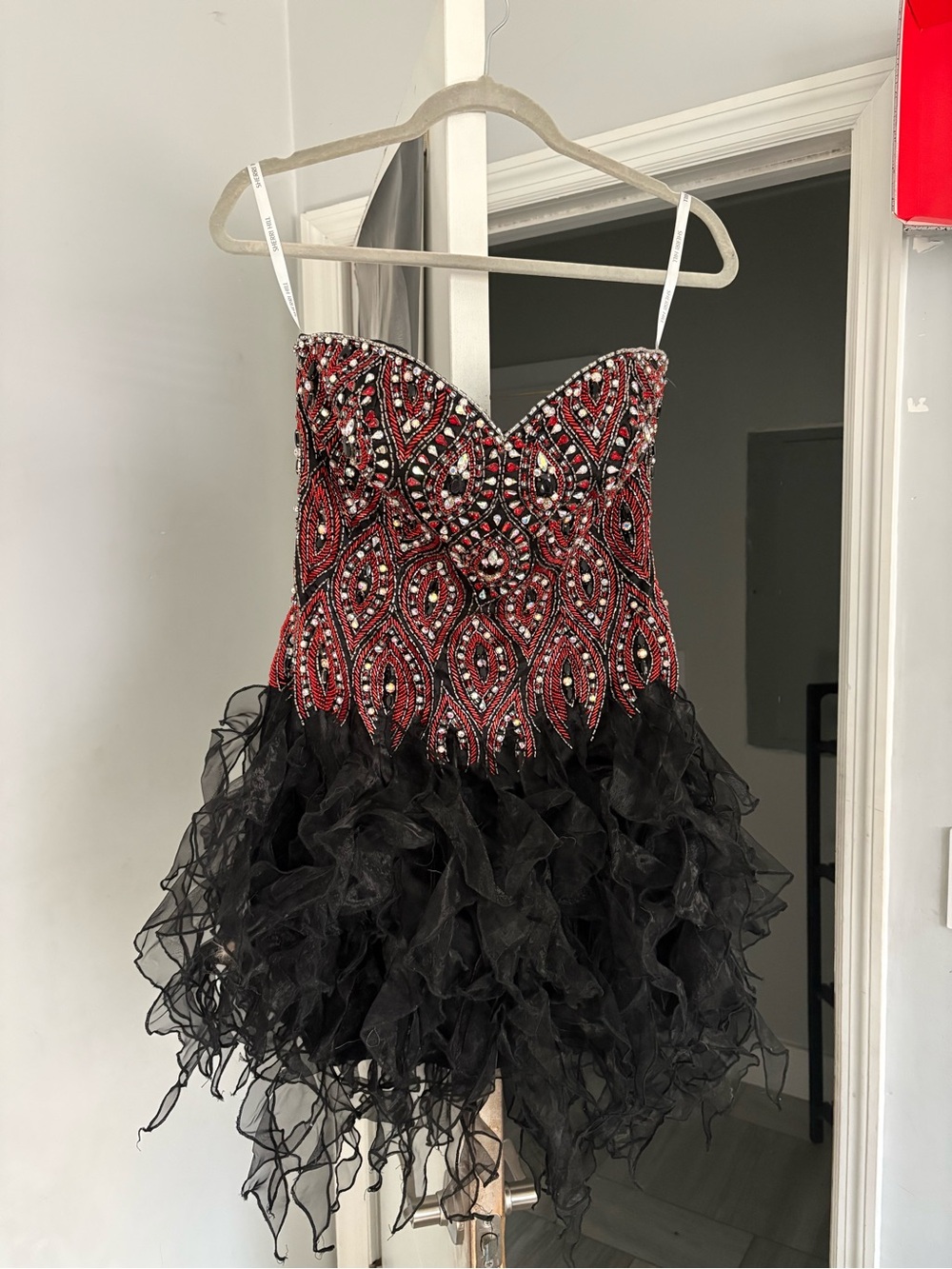 Sherri Hill Black Evening Dress - Label Detail